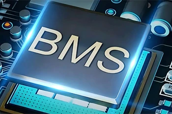 バッテリー管理システム (BMS) は何を管理しますか?